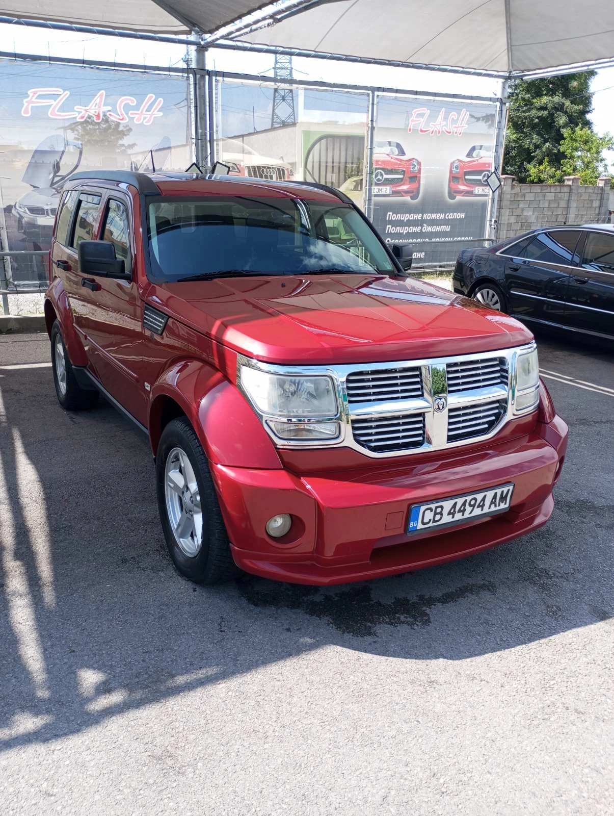 Dodge Nitro 2.8Д, снимка 16 - Автомобили и джипове - 55382447