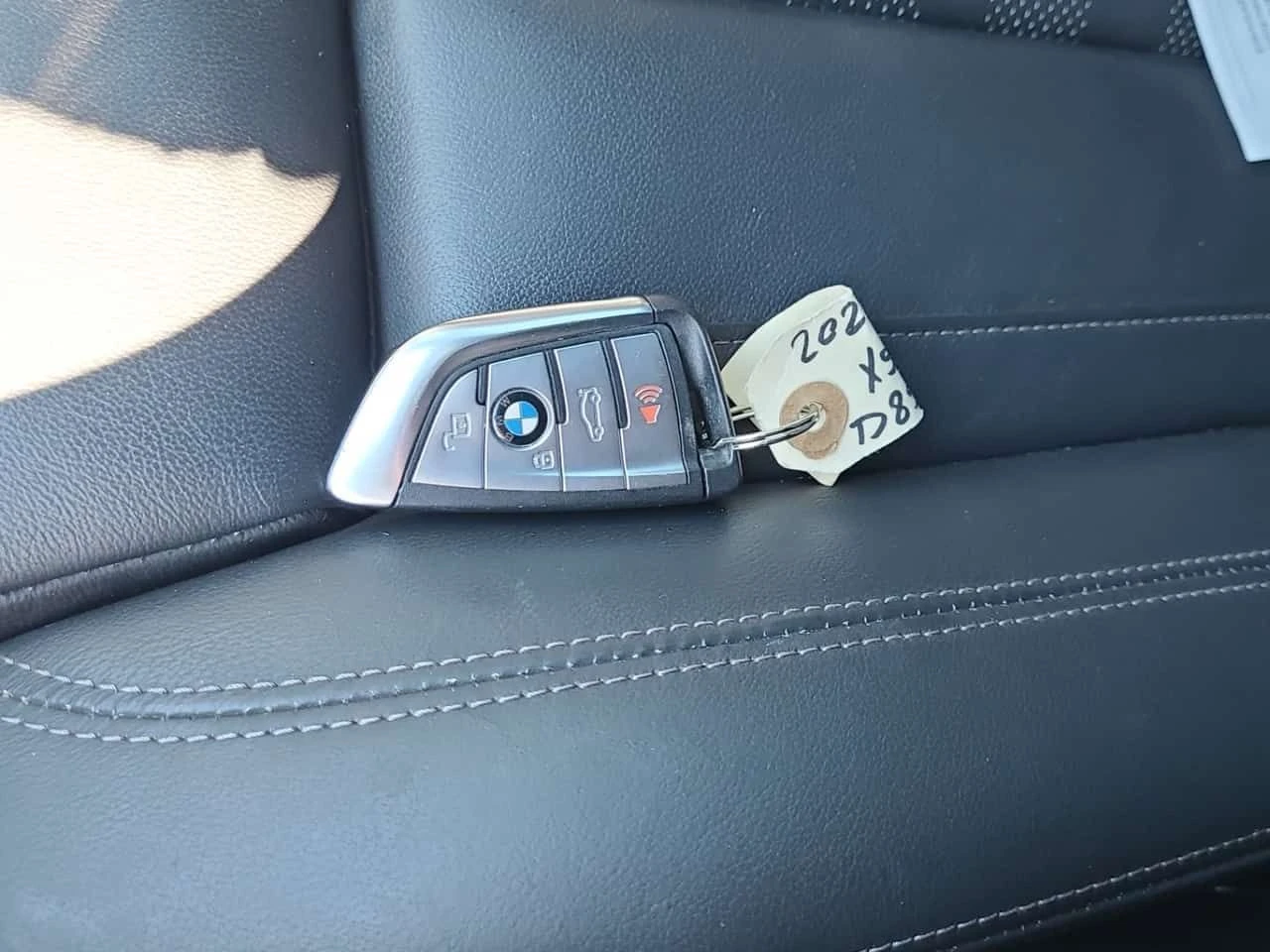 BMW X5 * XDRIVE40I * PANO * H/K * ПОДГРЕВИ * KEYLESS * 36, снимка 8 - Автомобили и джипове - 54001038