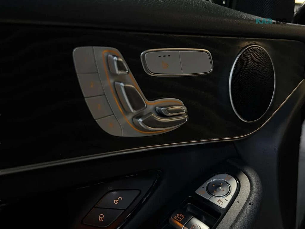 Mercedes-Benz GLC * АвтоКредит* (ЦЕНА ДО БГ), снимка 14 - Автомобили и джипове - 54631166