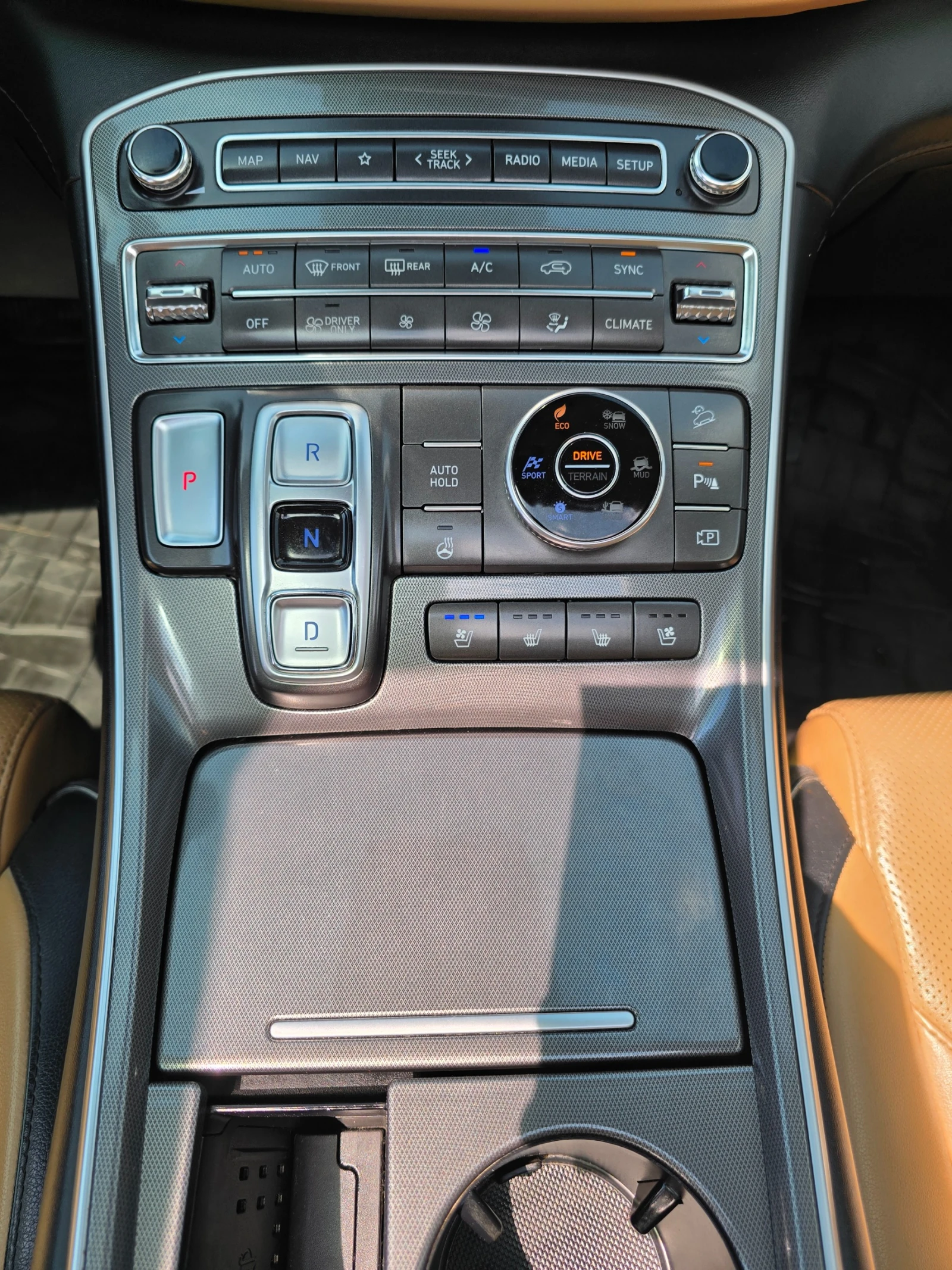 Hyundai Santa fe FACELIFT* HYBRID * 4×4 | Mobile.bg � ����������� 10