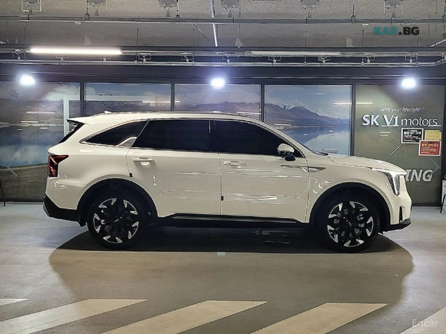 Kia Sorento 2.5 TURBO* NOBLESSE* 360* HEAD UP* ОБДУХВ* ПОДГРЕВ, снимка 3 - Автомобили и джипове - 54900952