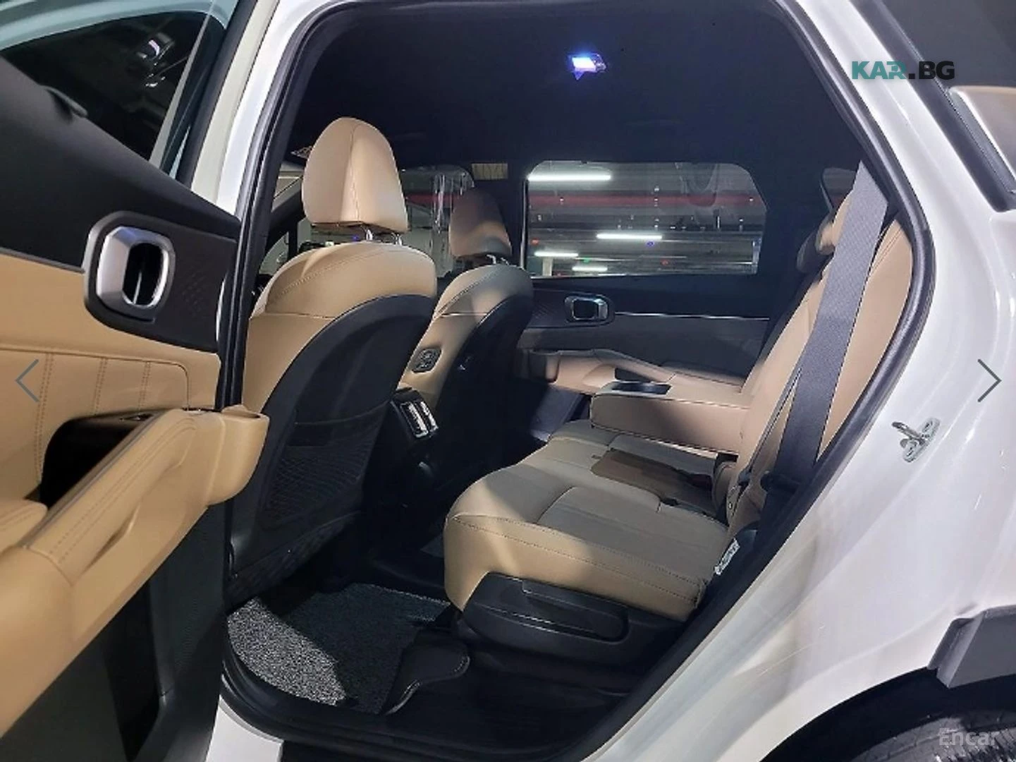 Kia Sorento 2.5 TURBO* NOBLESSE* 360* HEAD UP* ОБДУХВ* ПОДГРЕВ, снимка 8 - Автомобили и джипове - 54900952