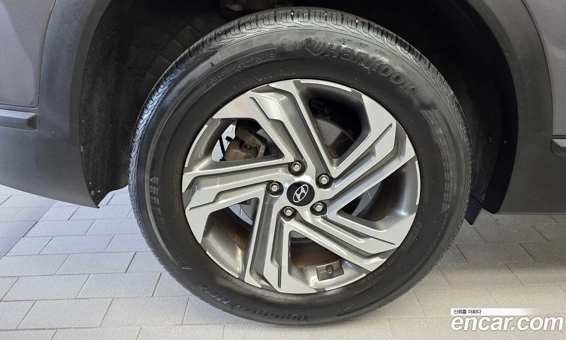 Hyundai Santa fe Diesel 2.2 2WD Premium, снимка 5 - Автомобили и джипове - 56155606