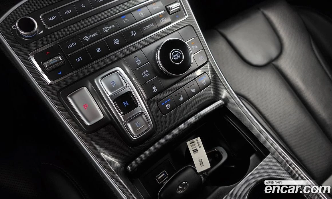 Hyundai Santa fe Diesel 2.2 2WD Premium, снимка 12 - Автомобили и джипове - 56155606