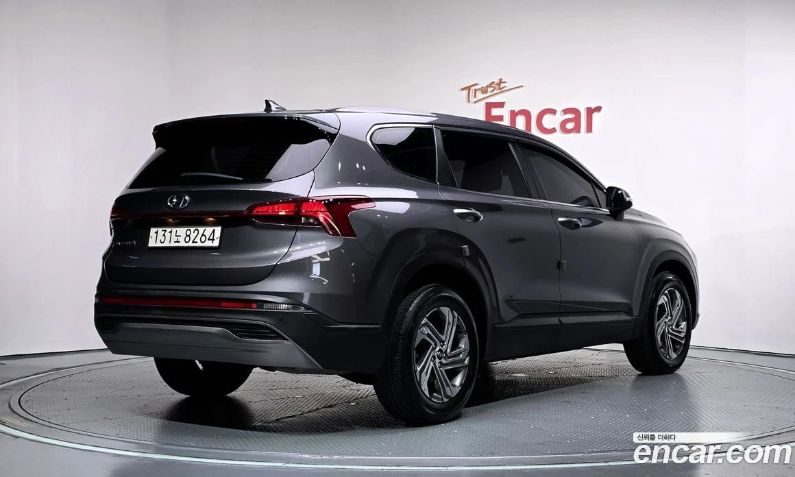 Hyundai Santa fe Diesel 2.2 2WD Premium, снимка 2 - Автомобили и джипове - 56155606