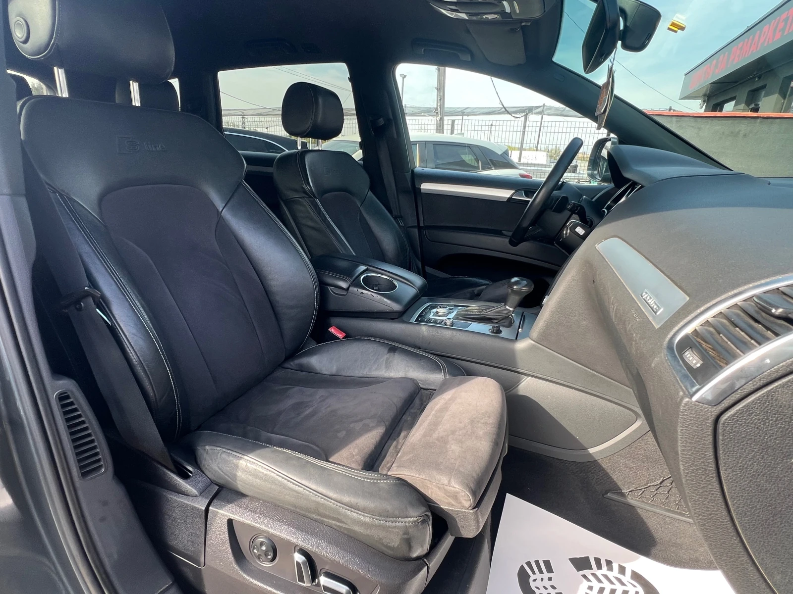 Audi Q7 S-line* ТОП* СОБСТВЕН ЛИЗИНГ, снимка 13 - Автомобили и джипове - 56411987