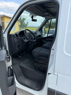 Renault Master 2.3dci/125kc/L2H2/Климатик, снимка 9