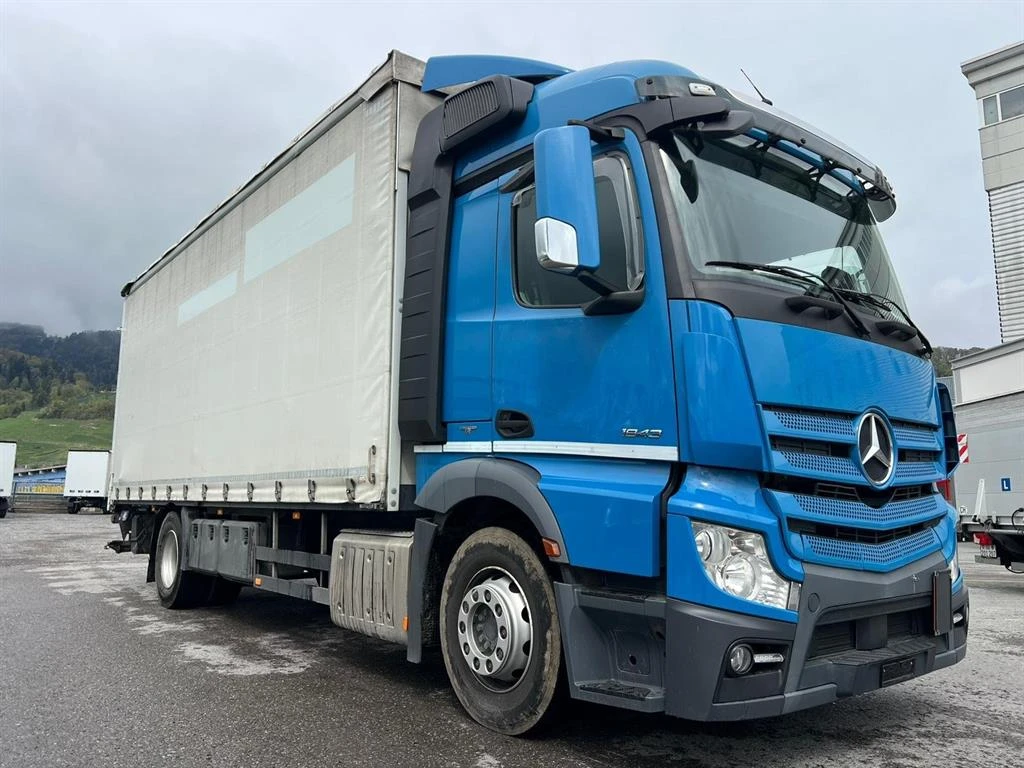 Mercedes-Benz Actros 1843 Борд, сервизна книжка, снимка 2 - Камиони - 54200294