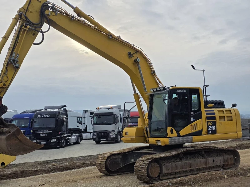 Багер Komatsu PC 210 LC, снимка 3 - Индустриална техника - 52449625