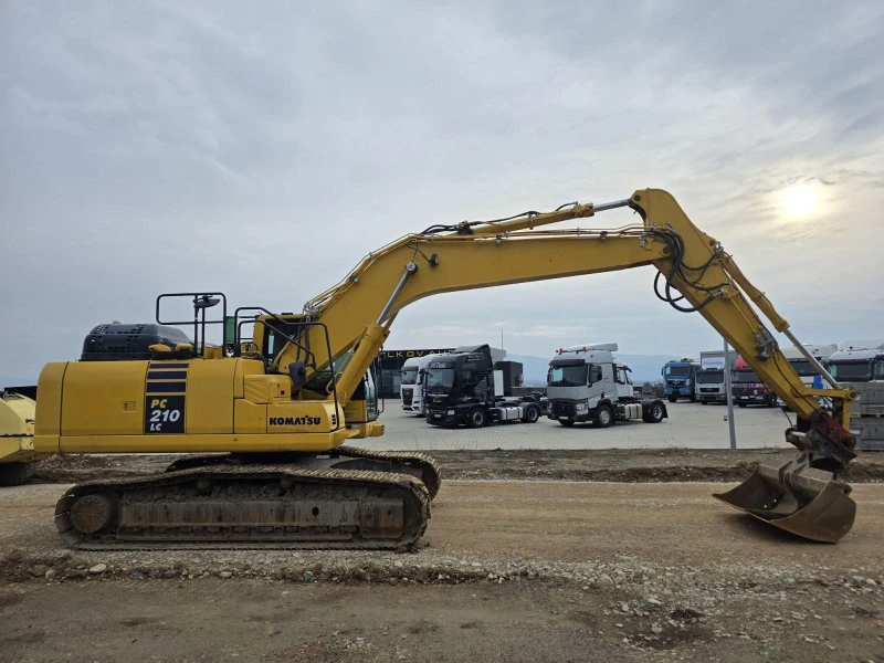 Багер Komatsu PC 210 LC, снимка 10 - Индустриална техника - 52449625
