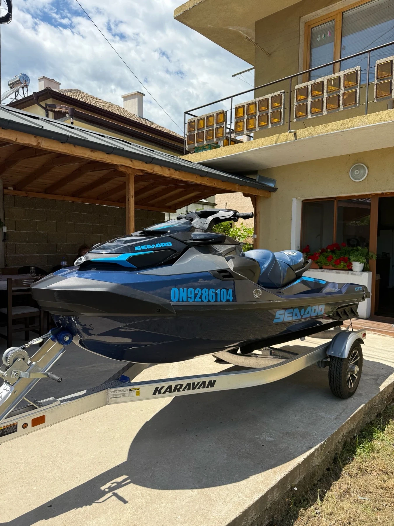 Джет Bombardier Sea Doo GTX230