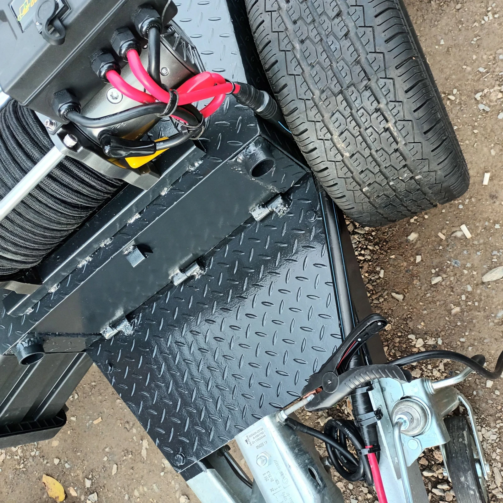    Niewiadow  | Mobile.bg   13