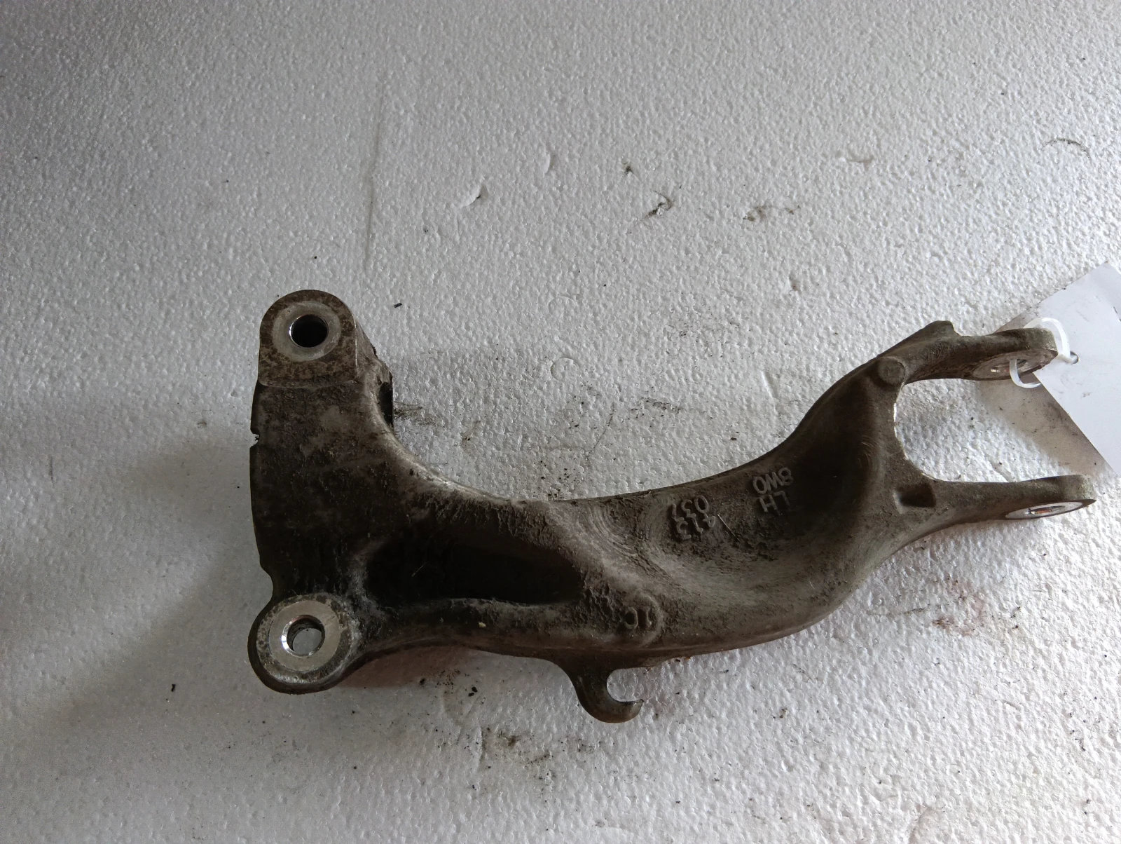 планка ЛЯВА 8W0037 Audi A4