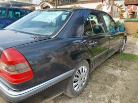 Mercedes-Benz C 220, снимка 1