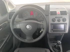 VW Touran 2.0 TDI , снимка 15