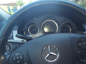 Mercedes-Benz E 350, снимка 13 - Автомобили и джипове - 42454997