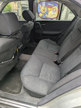 Mercedes-Benz E 300 - 1700 € / 3324.91 лв. - 37708985 4