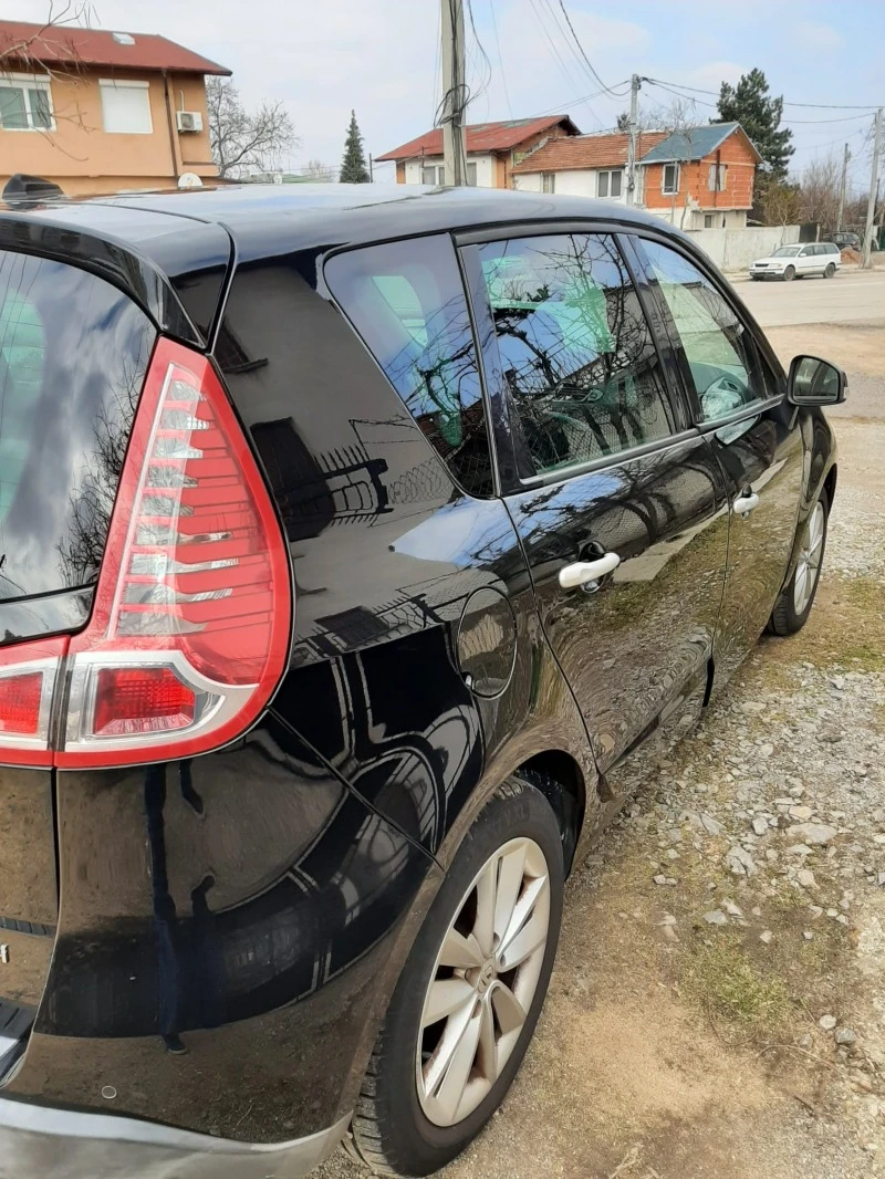 Renault Scenic 1.9 dCI, снимка 4 - Автомобили и джипове - 39687929