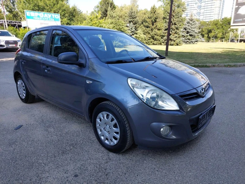 Hyundai I20 1, 2i UNIKAT!!!!, снимка 1 - Автомобили и джипове - 46607285