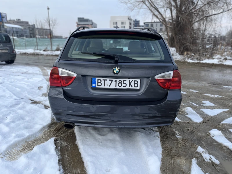 BMW 318, снимка 5 - Автомобили и джипове - 48706533