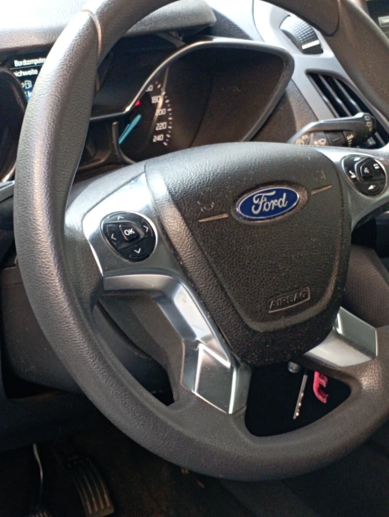 Ford Connect  1.5TDCI, снимка 2 - Автомобили и джипове - 48880310