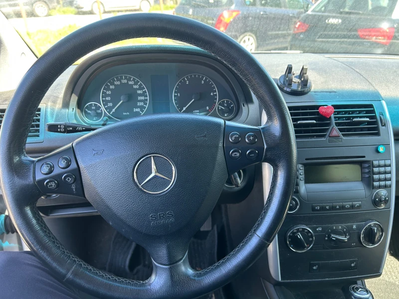 Mercedes-Benz A 180 2.0-авангарт, снимка 8 - Автомобили и джипове - 50080635