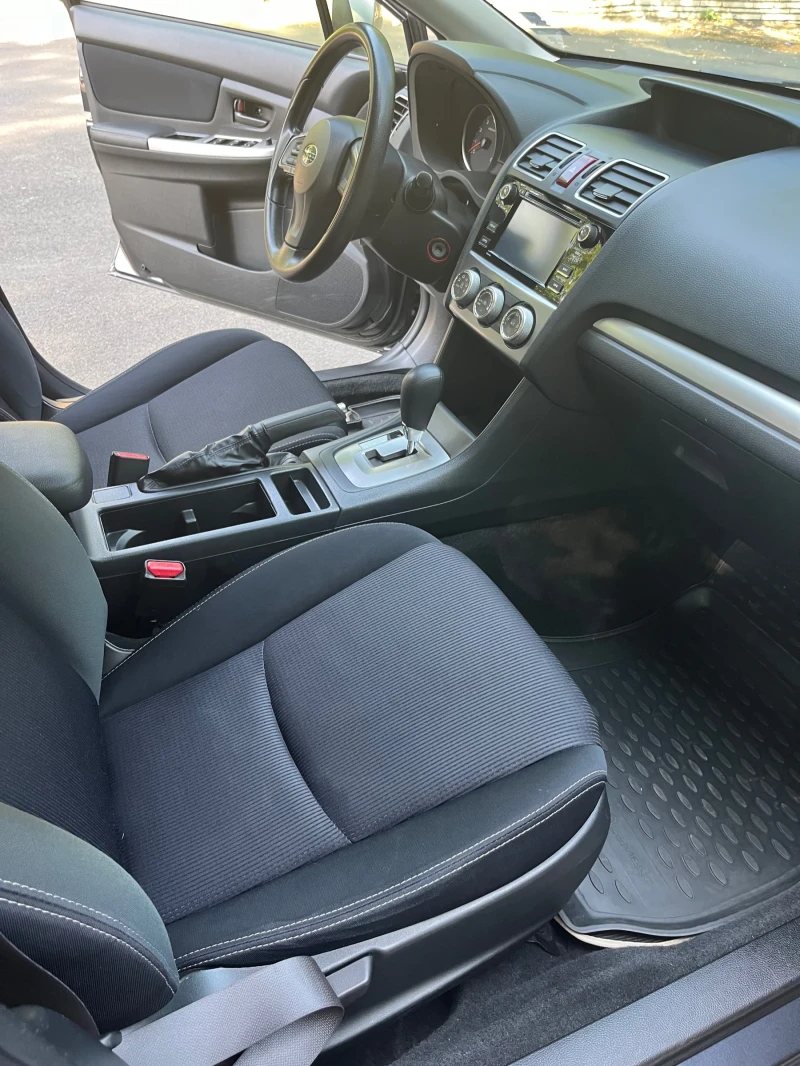 Subaru XV, снимка 11 - Автомобили и джипове - 52396730