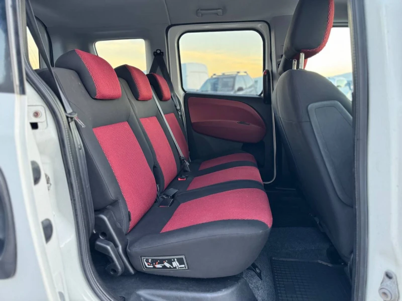 Fiat Doblo 1.6 MultiJet -10%, снимка 13 - Автомобили и джипове - 52429251