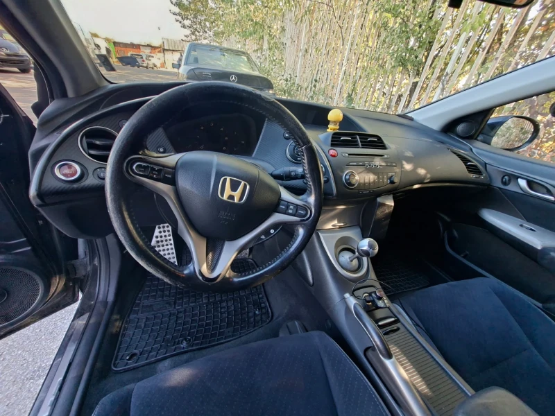 Honda Civic 2.2 i-ctdi, снимка 11 - Автомобили и джипове - 52631755