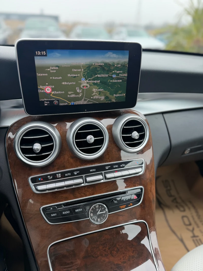 Mercedes-Benz C 220 С220/170коня/2015г, снимка 11 - Автомобили и джипове - 53228628