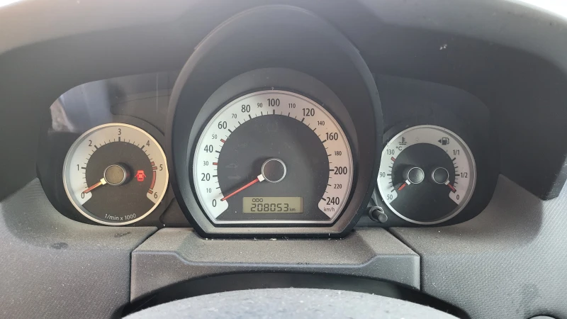 Kia Ceed, снимка 14 - Автомобили и джипове - 53350565