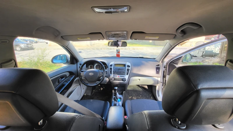 Kia Ceed, снимка 7 - Автомобили и джипове - 53350565