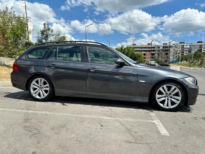 BMW 320, снимка 2 - Автомобили и джипове - 47625276