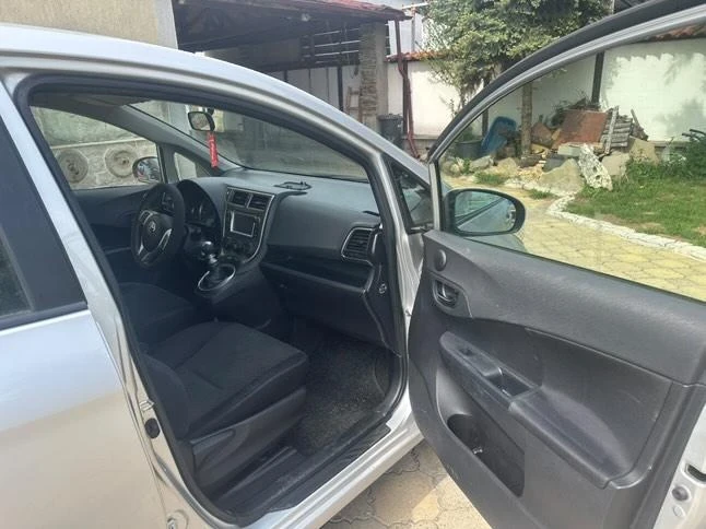 Toyota Verso S  - изображение 9