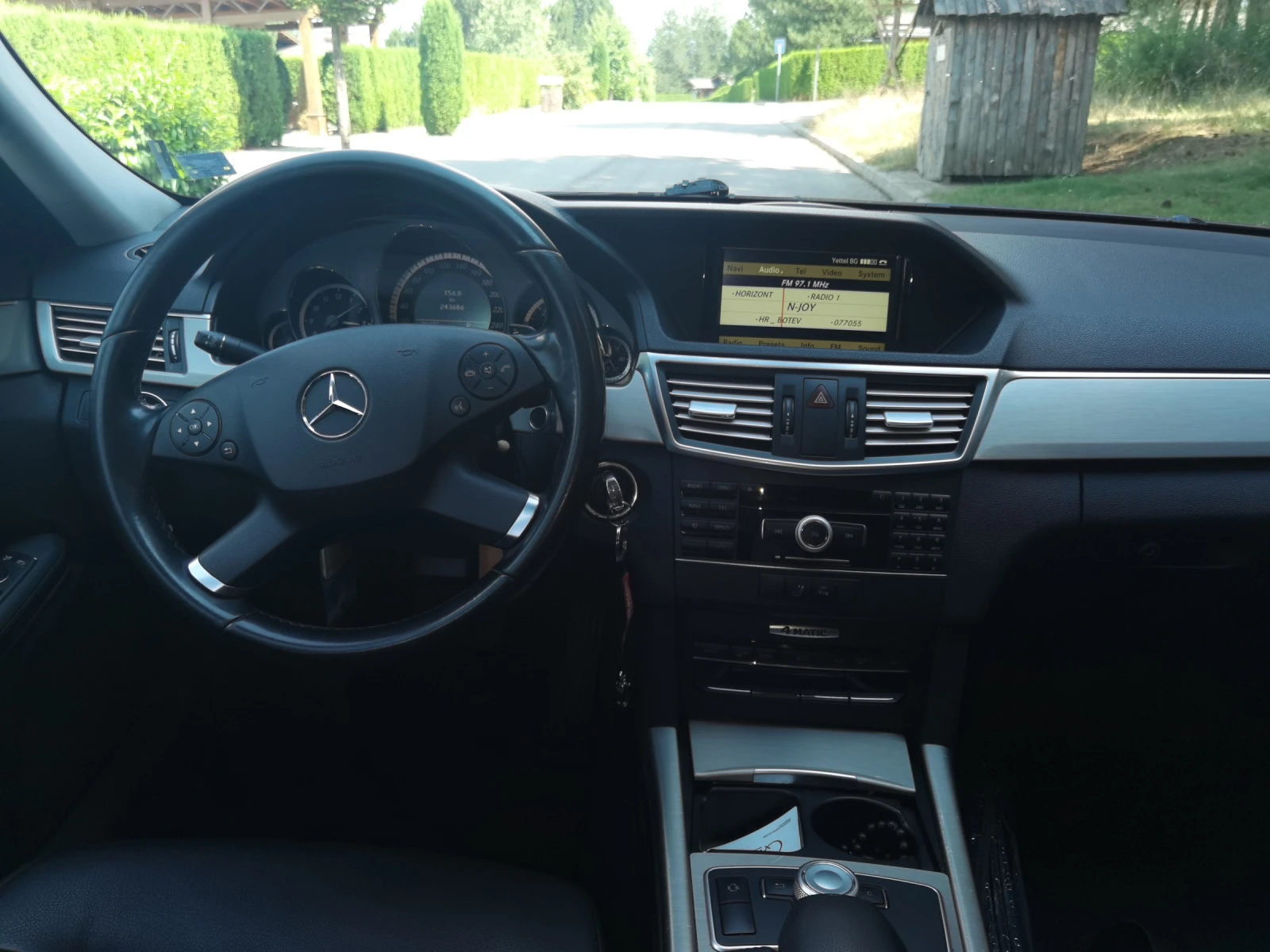 Mercedes-Benz E 350 | Mobile.bg — изображение 12