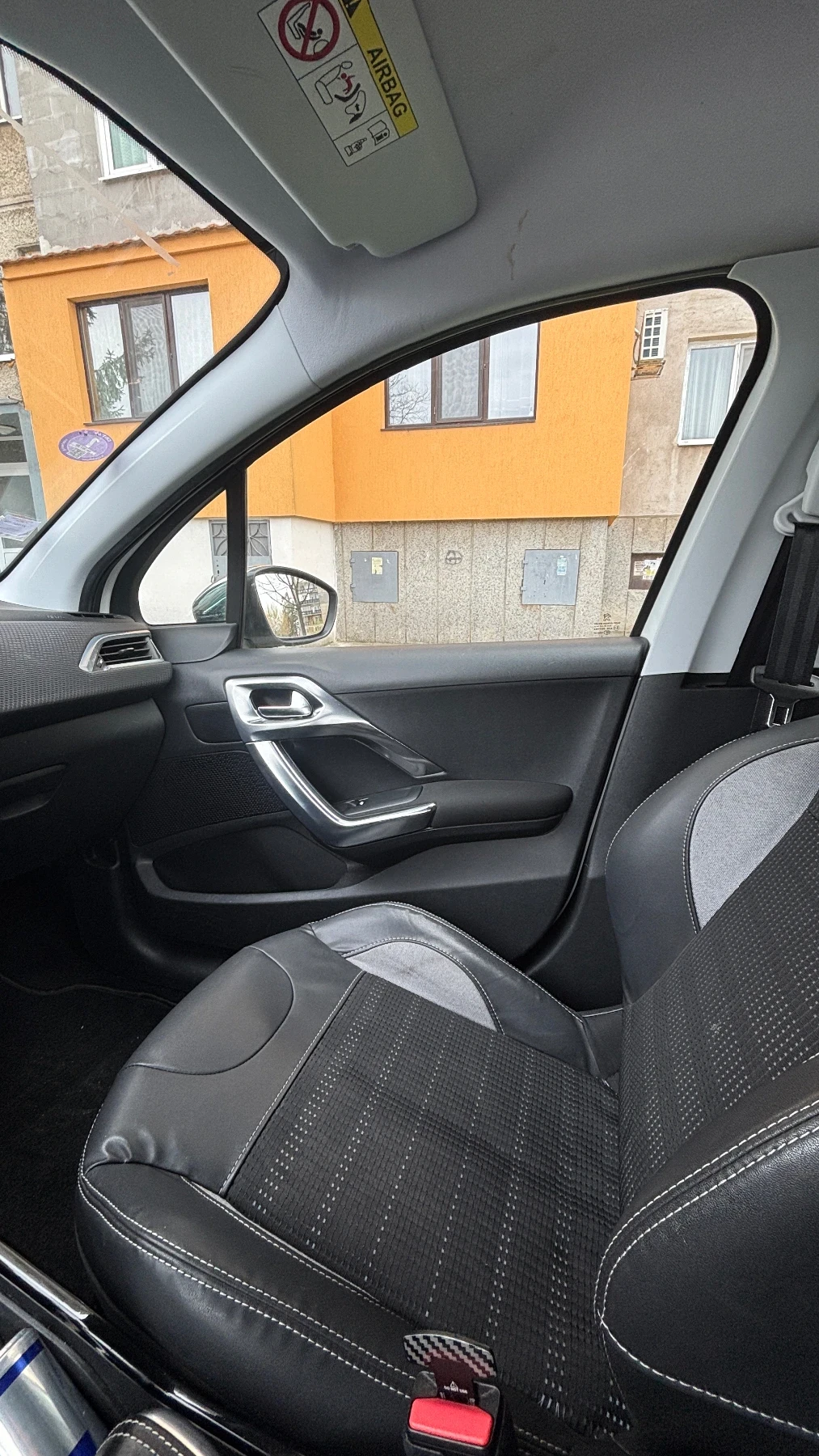 Peugeot 2008  - изображение 8