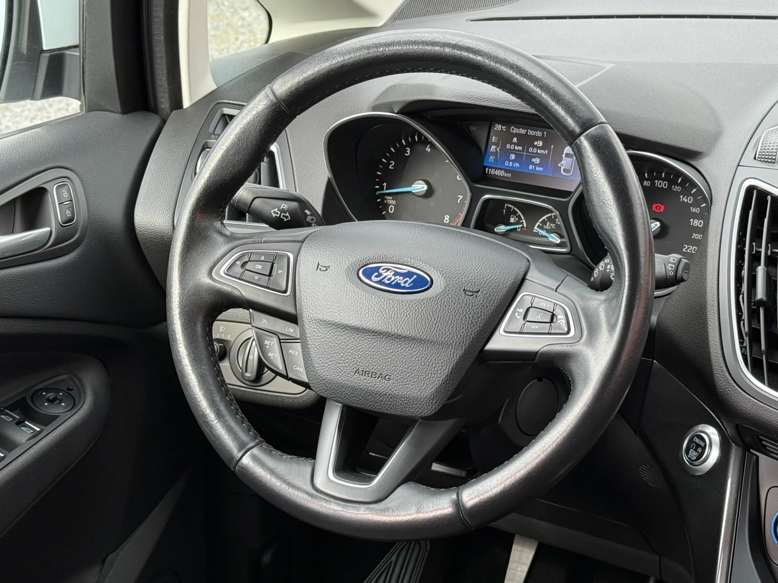 Ford C-max 1.0i Titanium, EURO 6B! LED! Навигация! Гаранция!! - изображение 9