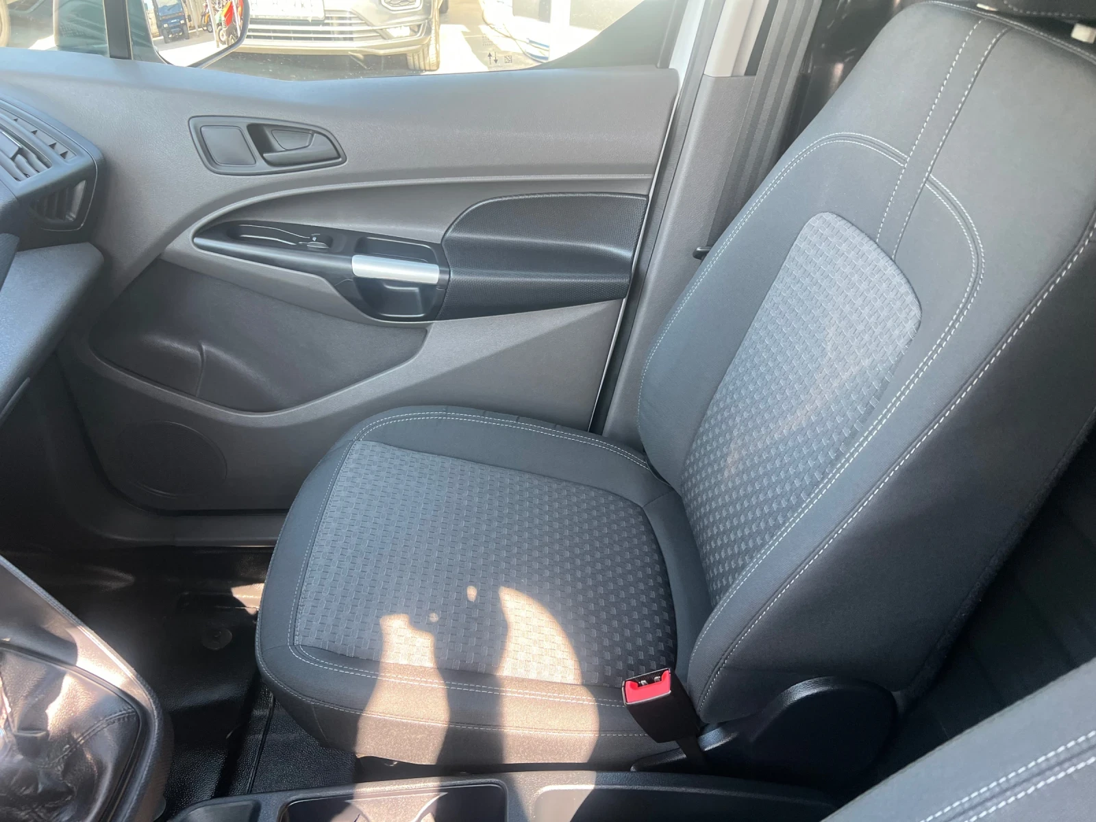 Ford Connect 1.5tdci-клима - изображение 9