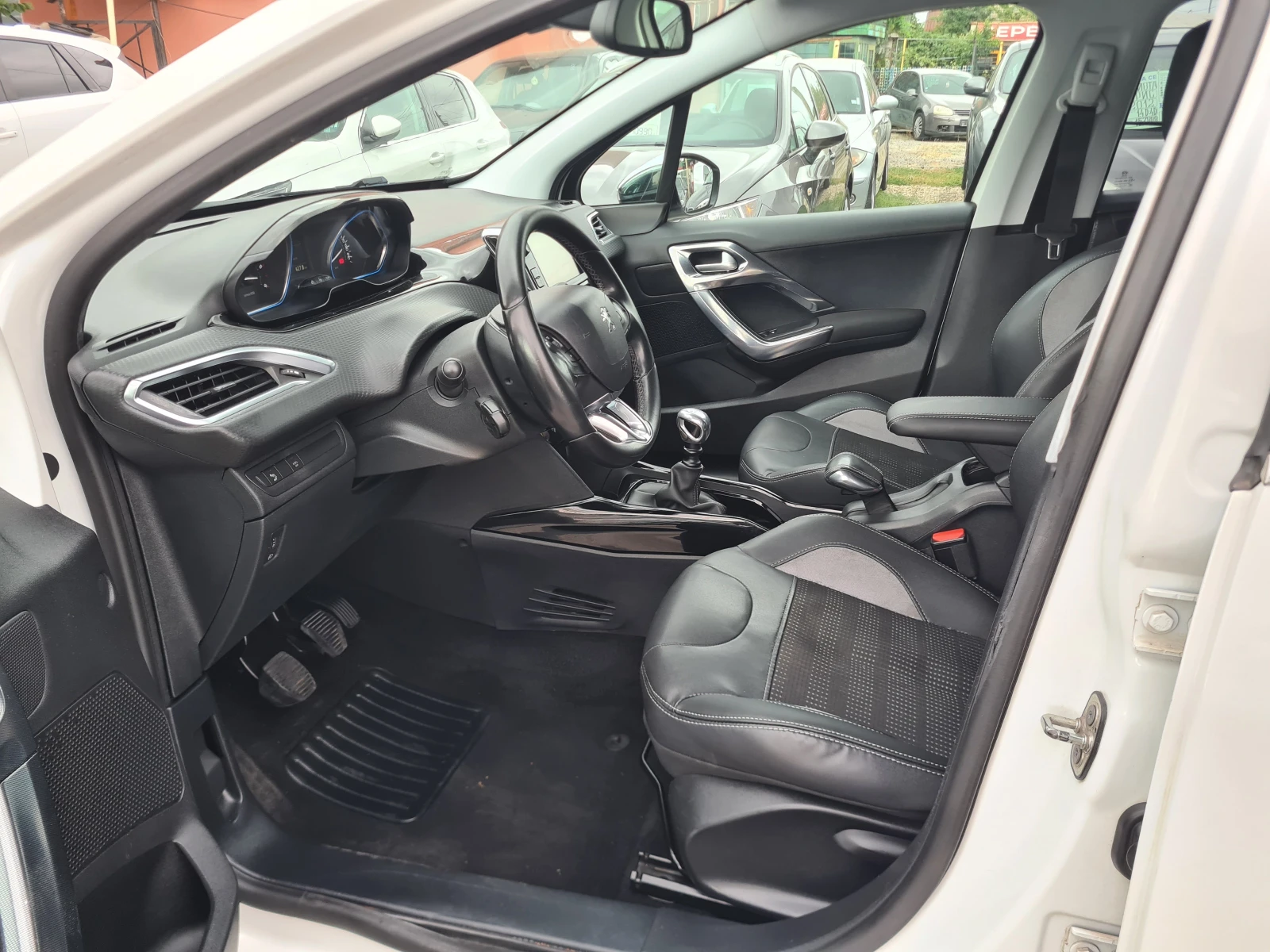 Peugeot 2008 1, 6HDI-120k.c.-НАВИ.КОЖА.-ЛИЗИНГ - изображение 10