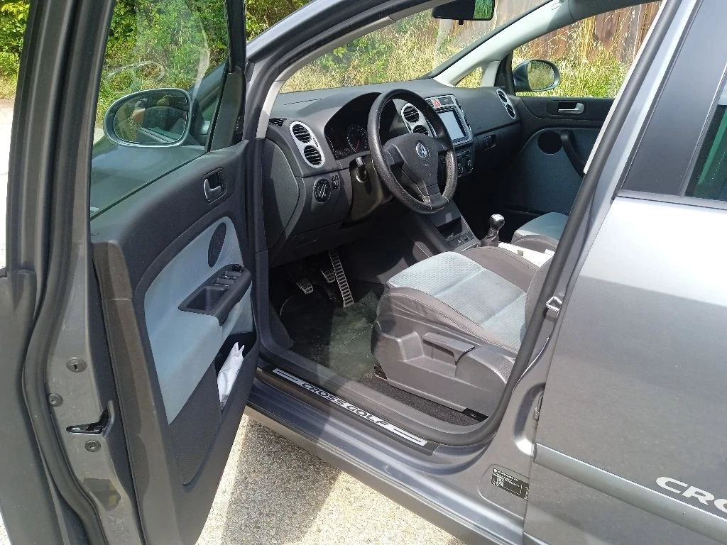 VW Golf Plus Golf Plus Cross TDI 2.0/140кс - изображение 6