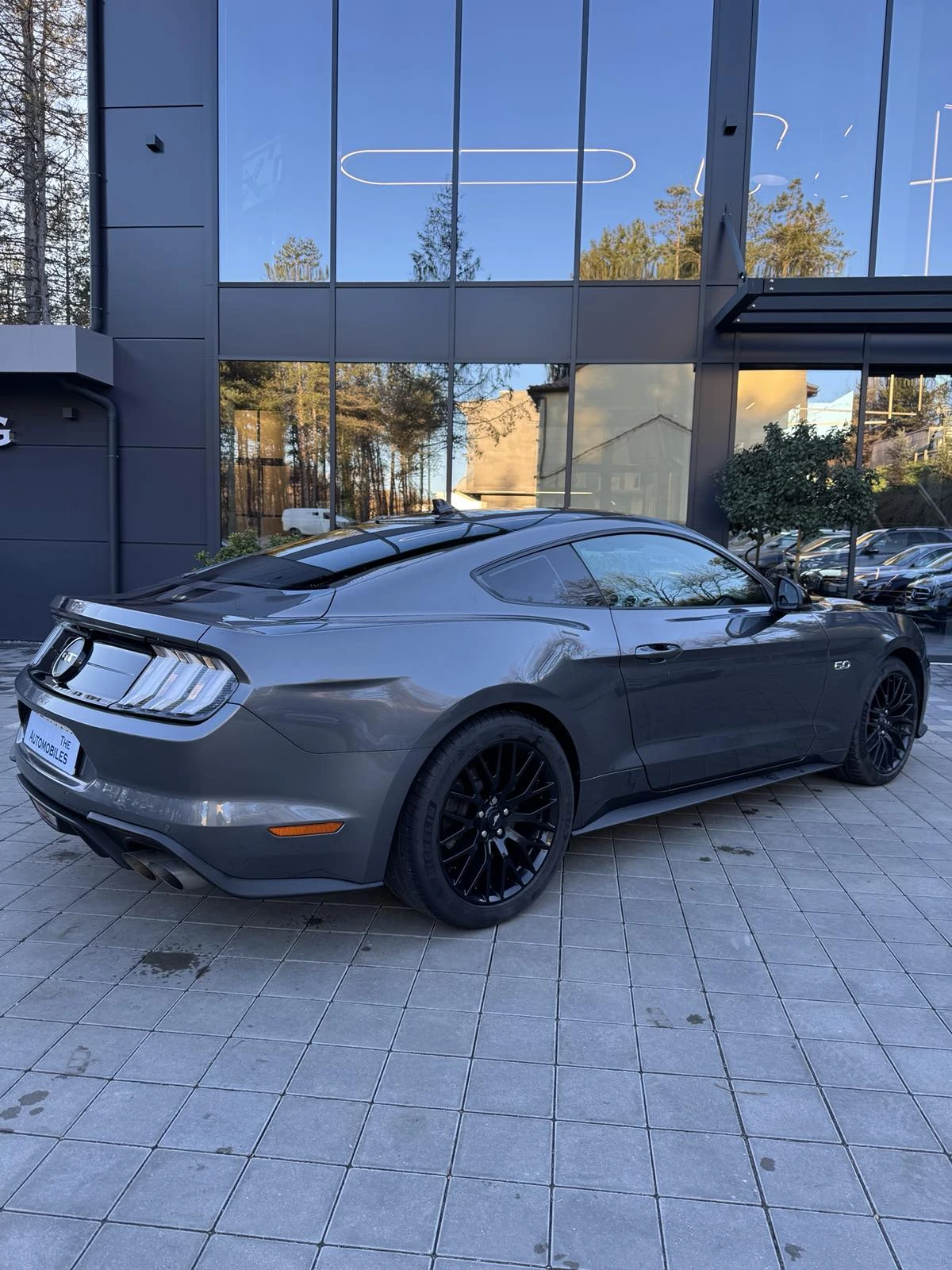 Ford Mustang 5.0 V8 - изображение 7
