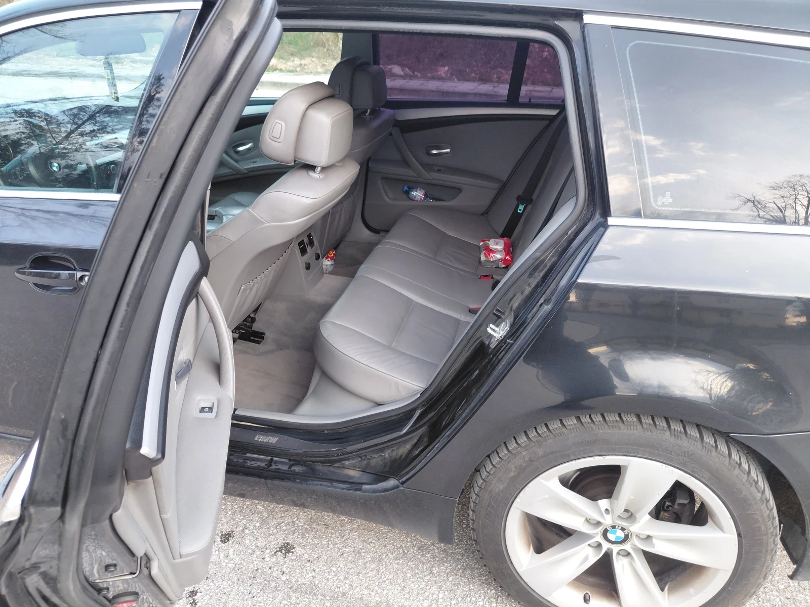 BMW 525, снимка 8 - Автомобили и джипове - 53488707