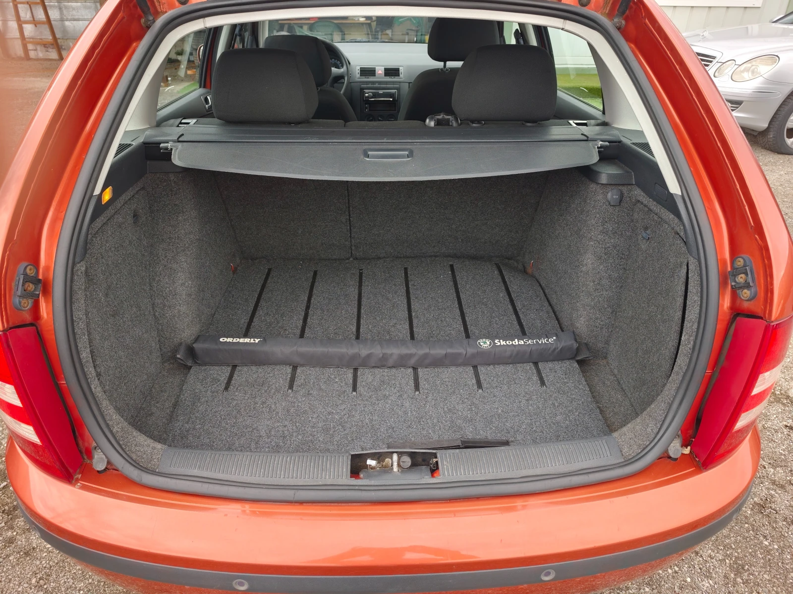 Skoda Fabia 1.4i 16V+ LPG "BRC"+ PDC+ "Webasto", снимка 14 - Автомобили и джипове - 54150332