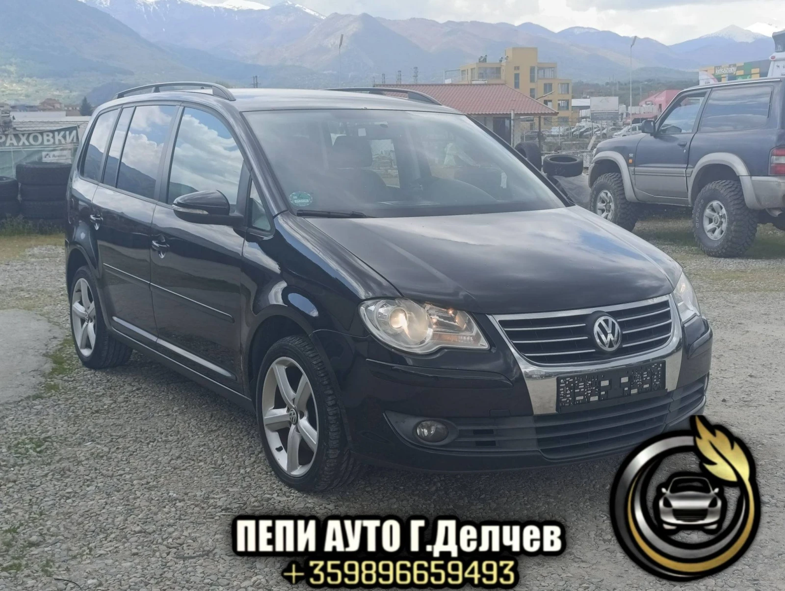 VW Touran 2.0 TDI , снимка 5 - Автомобили и джипове - 54340023