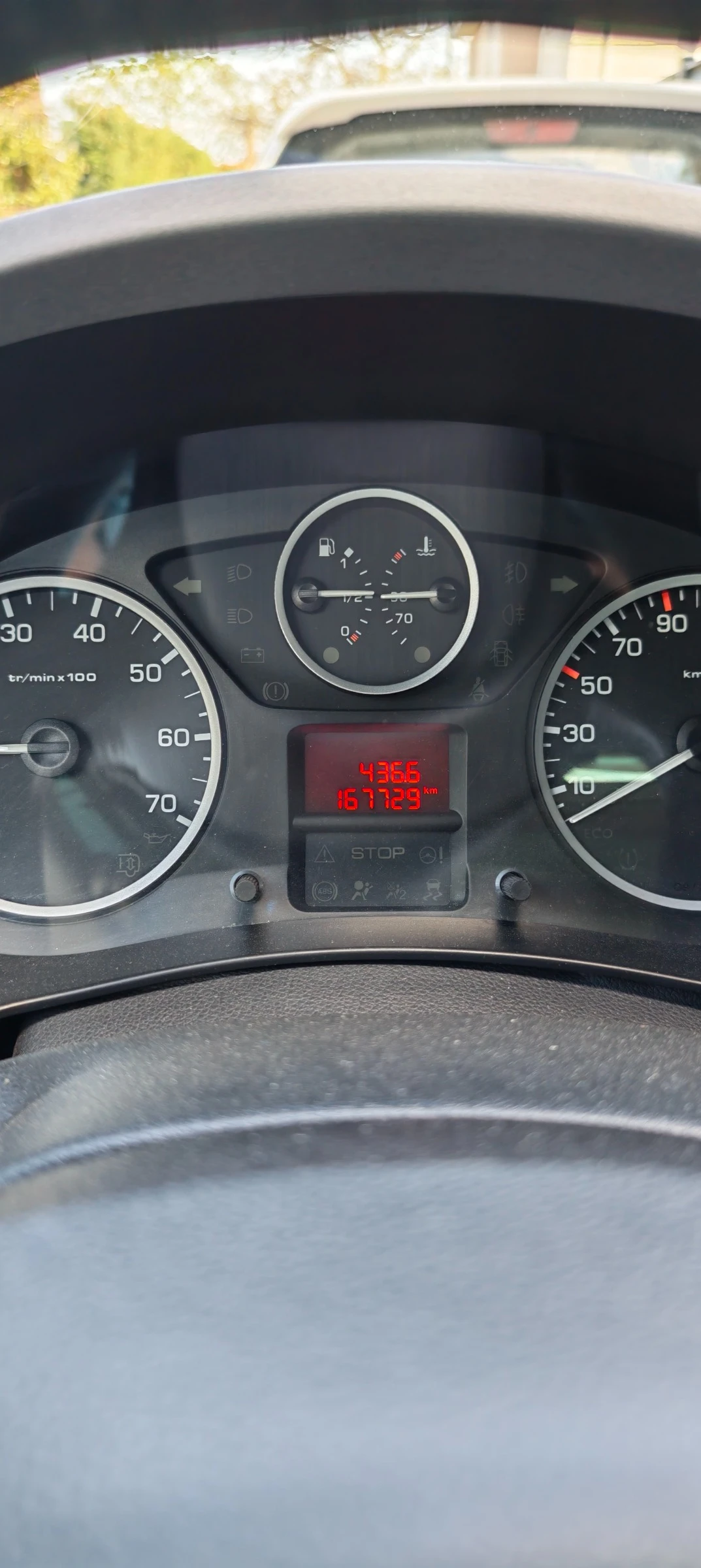 Peugeot Partner Teepe, снимка 2 - Автомобили и джипове - 54411047