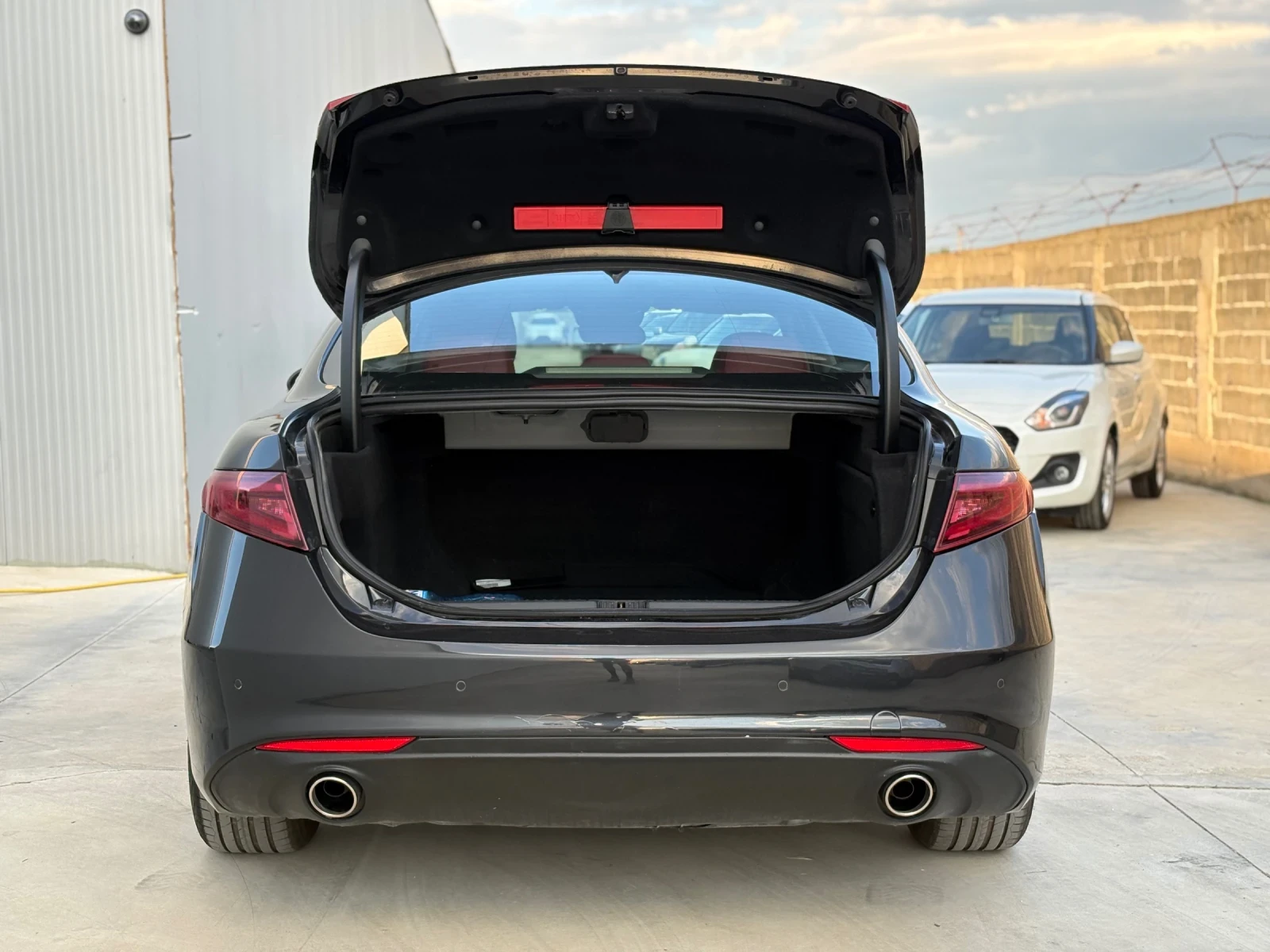Alfa Romeo Giulia 2.0 JTDm 180��* 8HP* RWD* EURO6B*  | Mobile.bg � ����������� 8