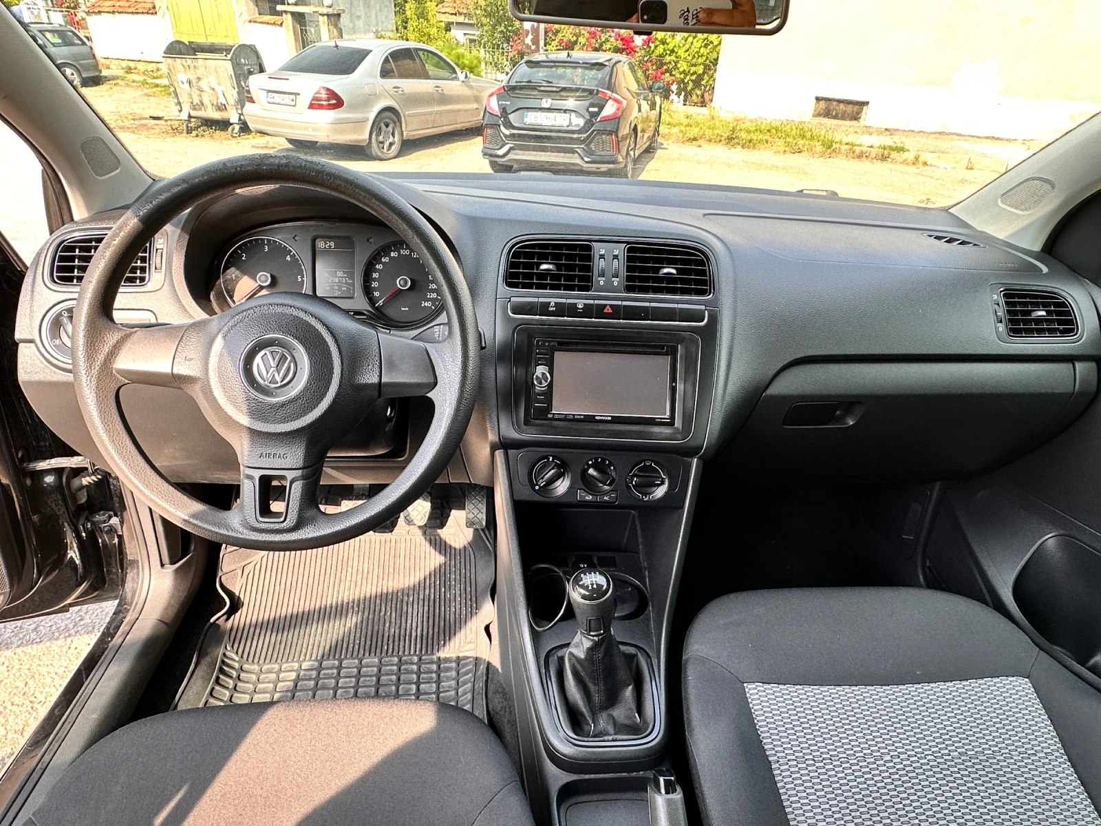 VW Polo 1.2 TDI Blue Motion, снимка 5 - Автомобили и джипове - 54976642