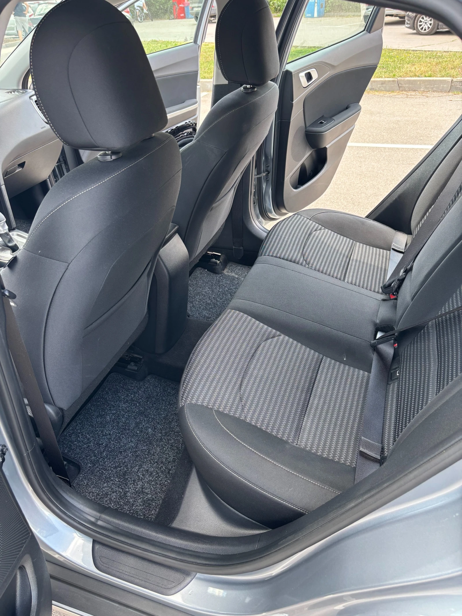 Kia XCeed, снимка 6 - Автомобили и джипове - 54985874