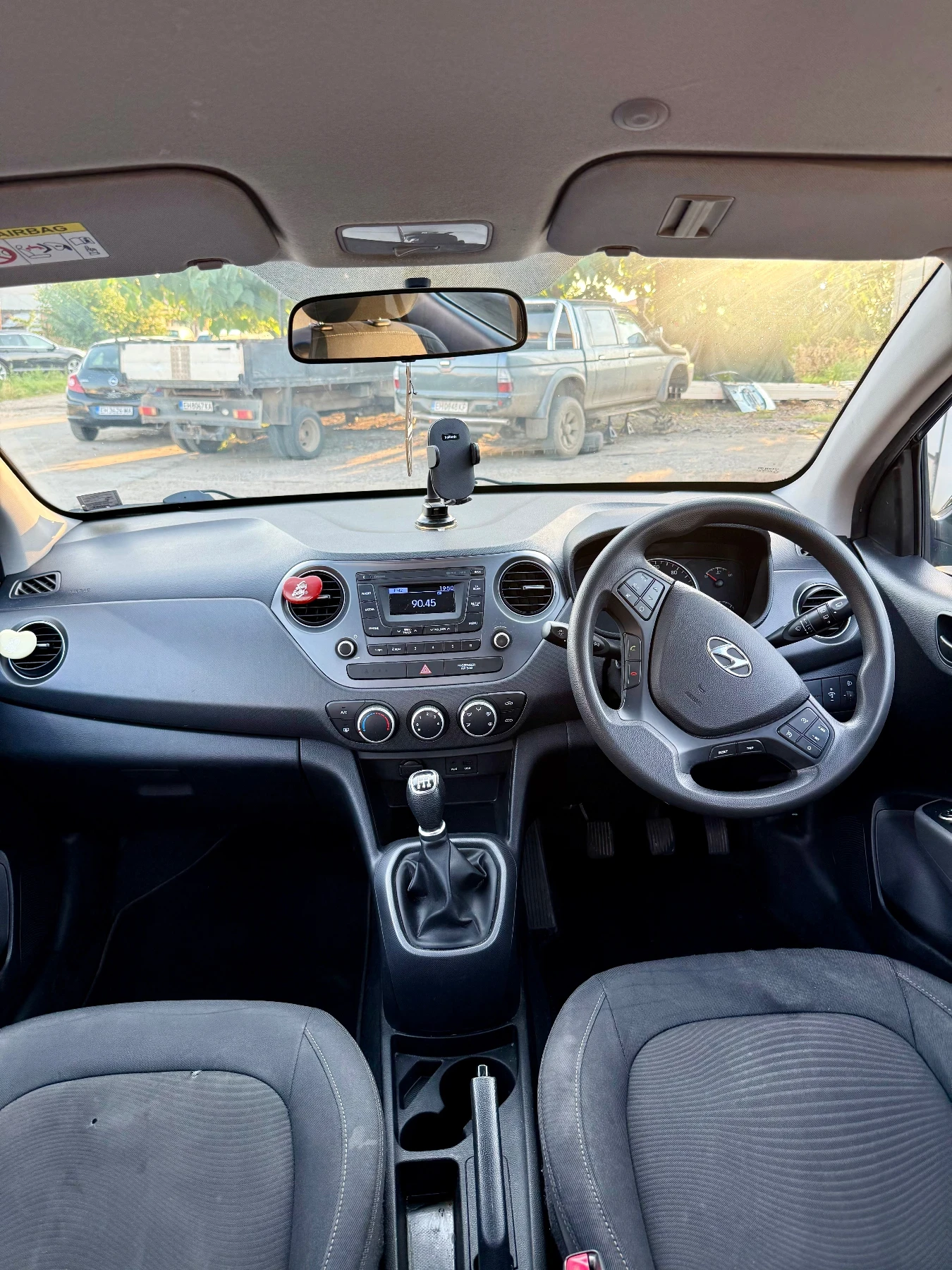 Hyundai I10, снимка 6 - Автомобили и джипове - 55093317