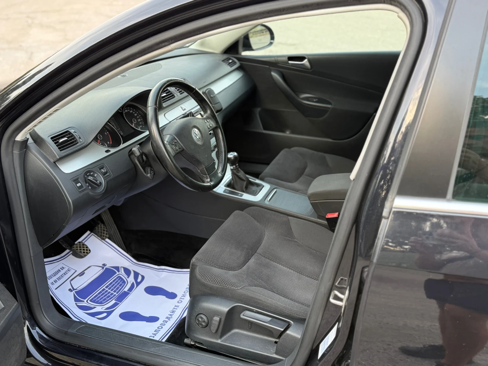 VW Passat 2.0TDI C-RAIL FACELIFT, снимка 9 - Автомобили и джипове - 55317834